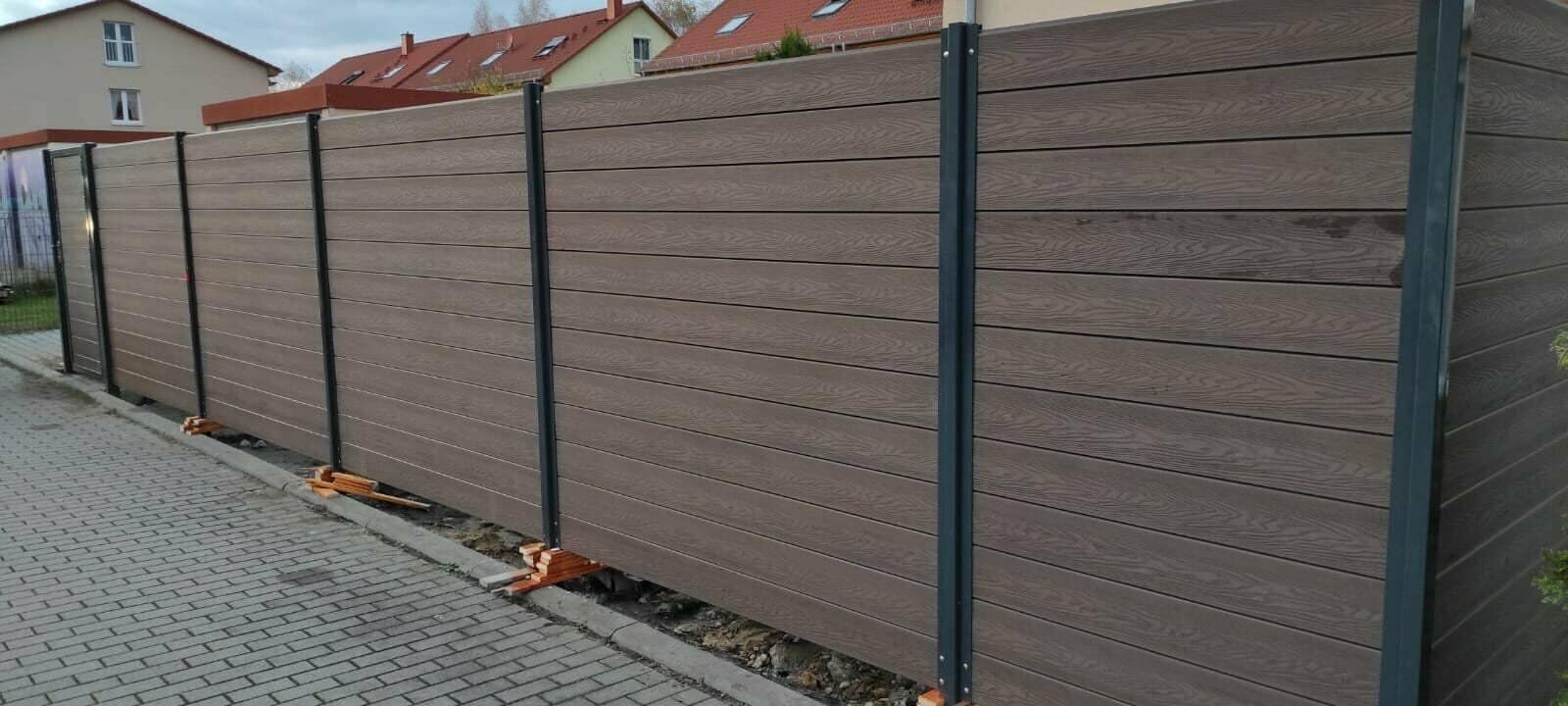 WPCzäune einfach zu installieren und wetterbeständig